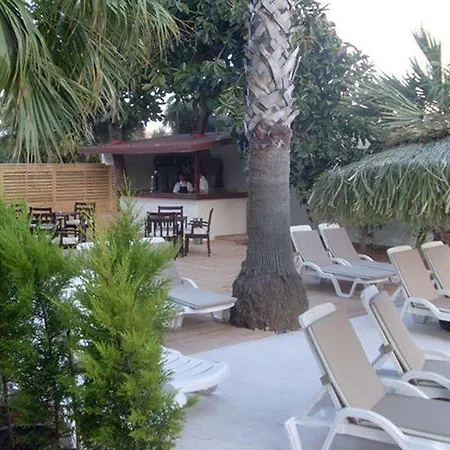 Makri Beach מלון פאטהיה