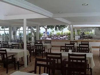 מלון Makri Beach