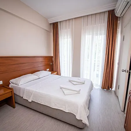 Makri Beach Otel 3*
