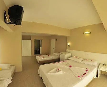 Hotel Makri Beach